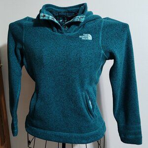 The North Face green fleece pullover hoodie, Excellent used condition, sz. S/P